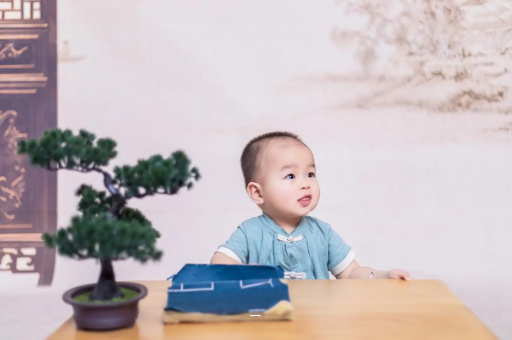 芜湖二个月宝宝做哪些训练